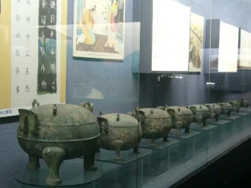 中山王三器金文作品欣赏,摘自先秦中山王三器