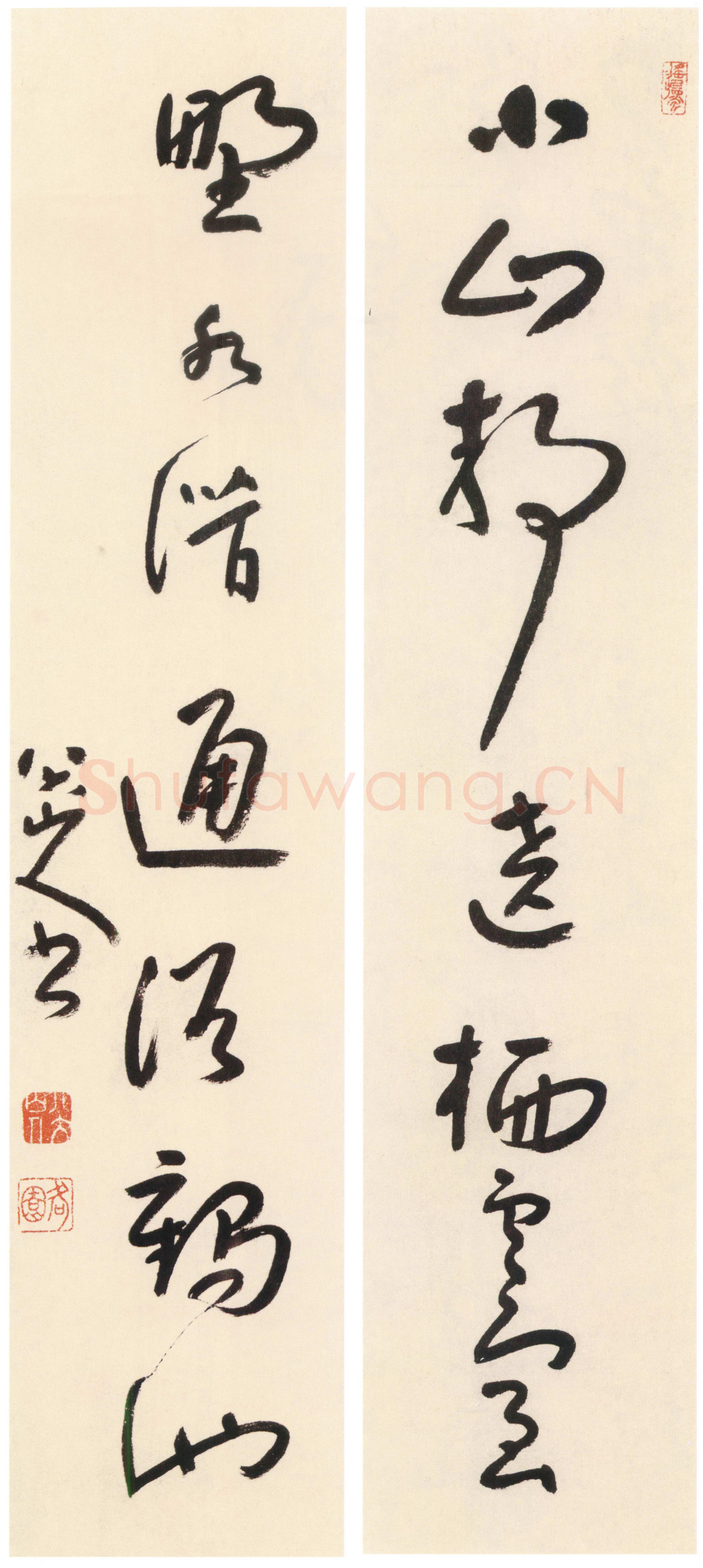 朱耷(八大山人)《草书小山野水七言联》纸本草书 105×23cm×2 苏州灵岩寺藏