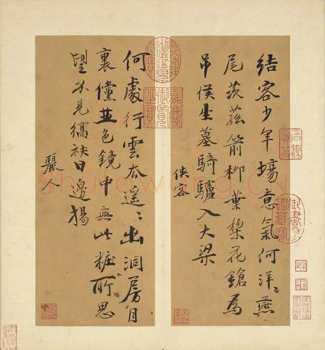 徐渭《诗帖并书评册》纸本 册(折装 · 方幅式)26.4×10.9 厘米 台北故宫博物院藏