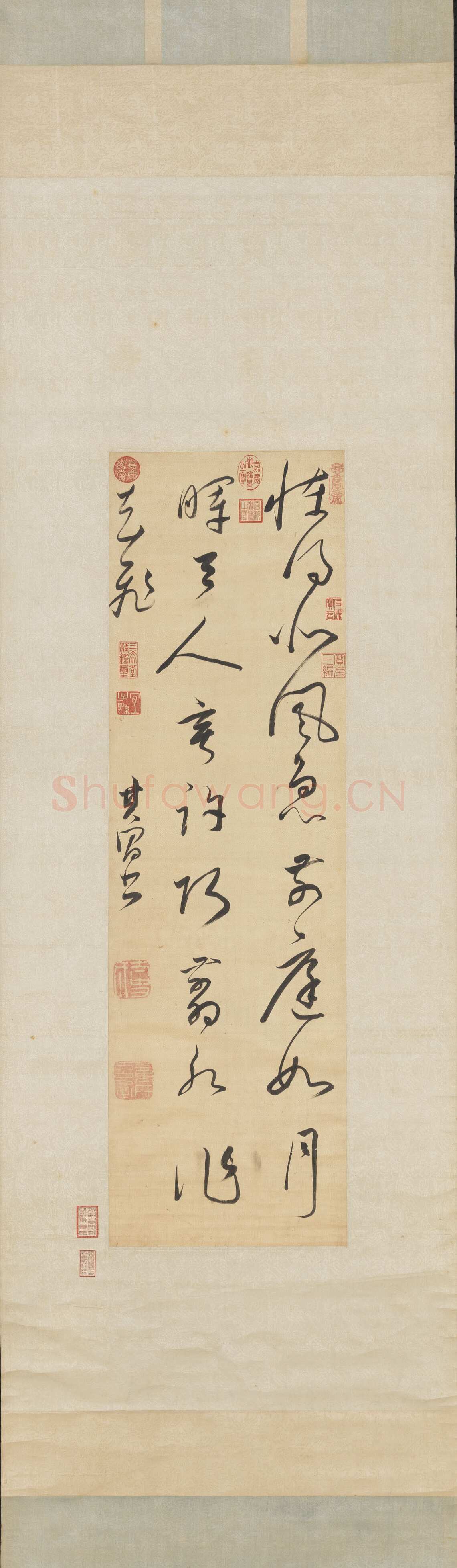 董其昌(立轴)《书陆畅惊雪诗轴》绫本草书 95.9×28.8cm 台北故宫博物院藏