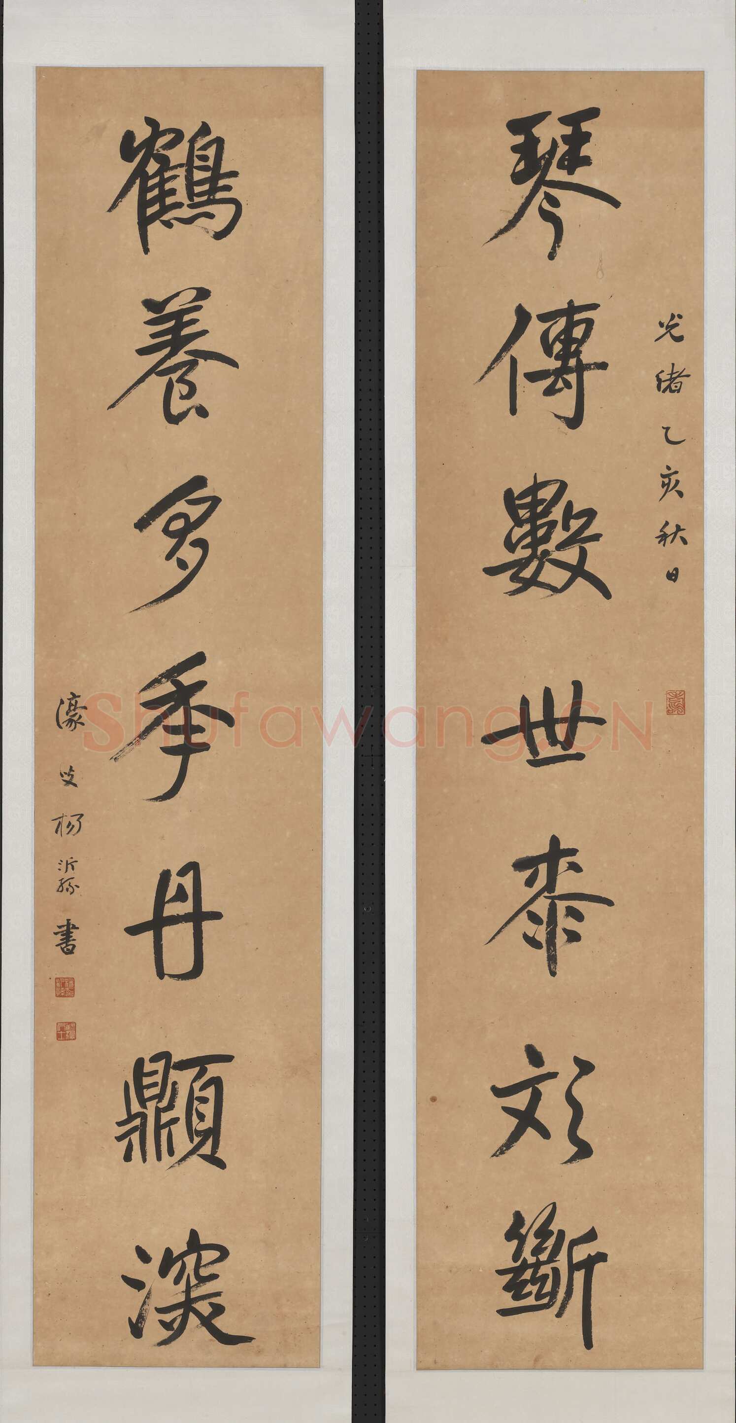 杨沂孙《行楷琴传鹤养七言联》纸本 131.3×29cm×2 1875年 台北故宫博物院藏