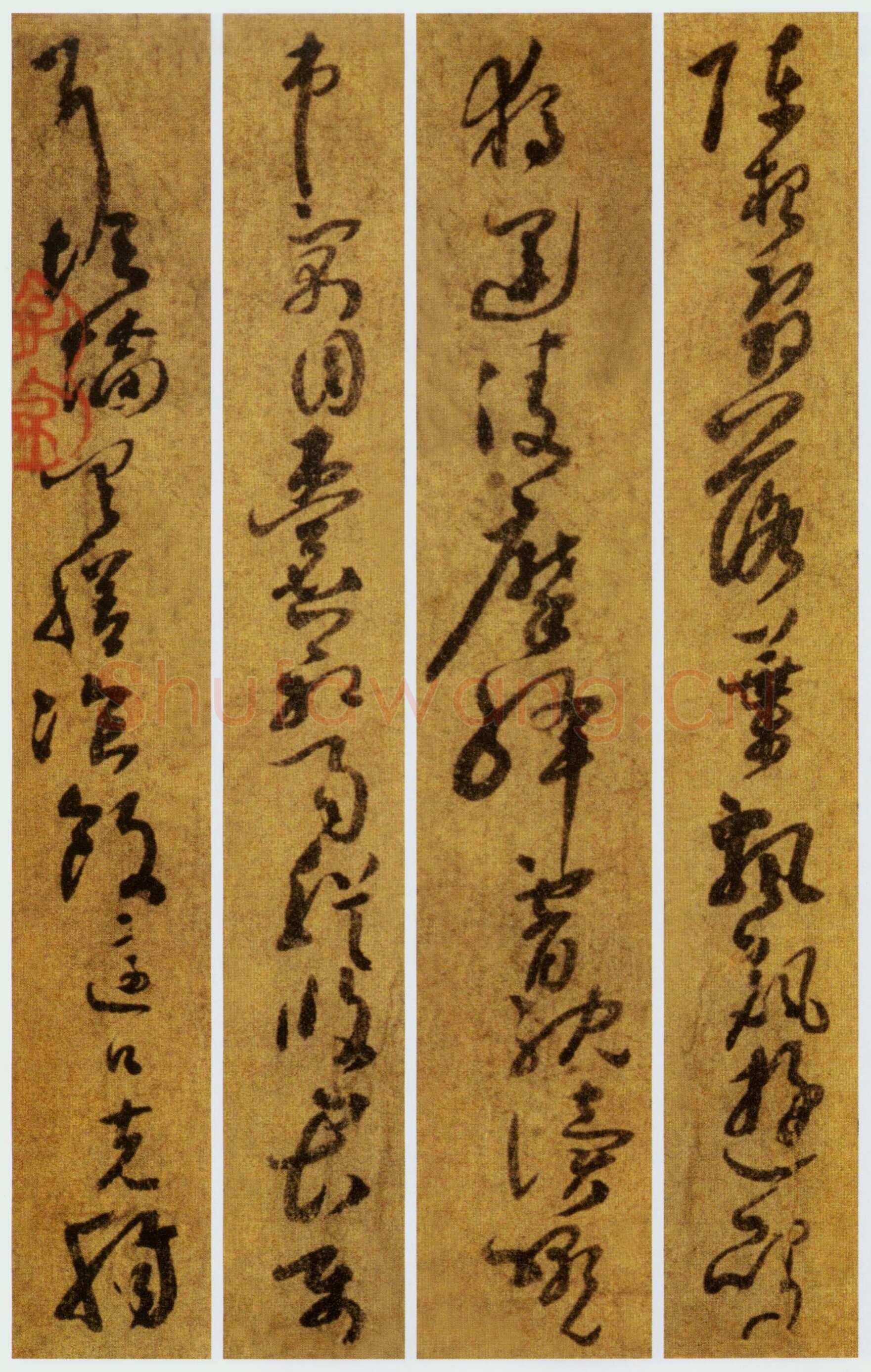 孙过庭《草书千字文第五本卷》白麻纸本 包首锦为宋紫钤鸾鹊谱缂丝 25.7×82.5厘米 辽宁省博物馆藏