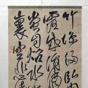 清代傅山《行书竹凉侵卧内诗轴》绢本 纵158.5厘米、横48.5厘米。江苏常熟博物馆藏